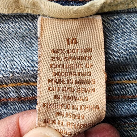 Canyon River Blues Embroidered Flap-Over Pocket Boot Cut Jeans Size 14 - Picture 8 of 14